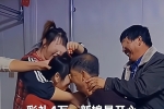 新娘收4萬彩禮開心不已，吃花生時滿臉羞澀：50多歲還怎...